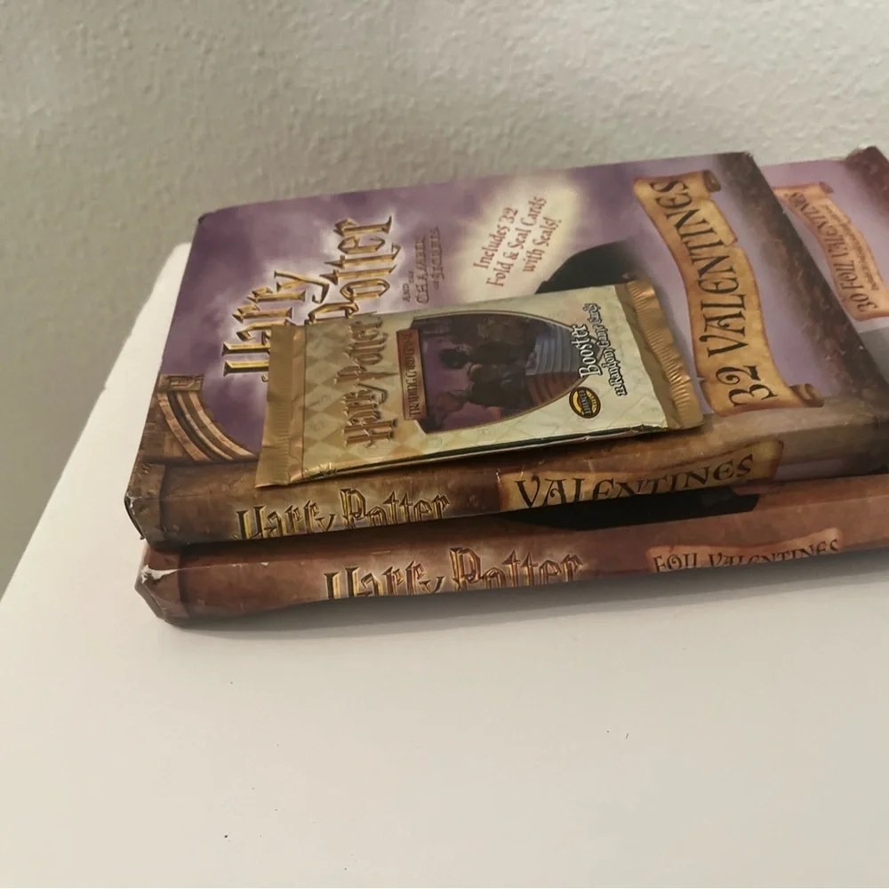 Harry Potter Chamber of Secrets Valentine collectors set : 3 separate pieces